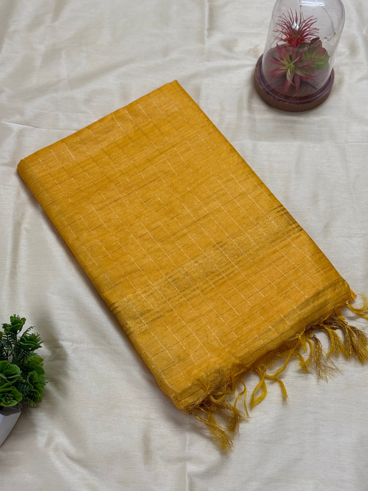 Maheshwari Silk Saree with Checks and Zari Border